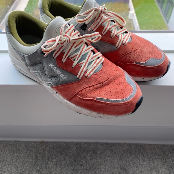 Karhu Aria (Wrought Iron / Mango) - Picture 3 of 8